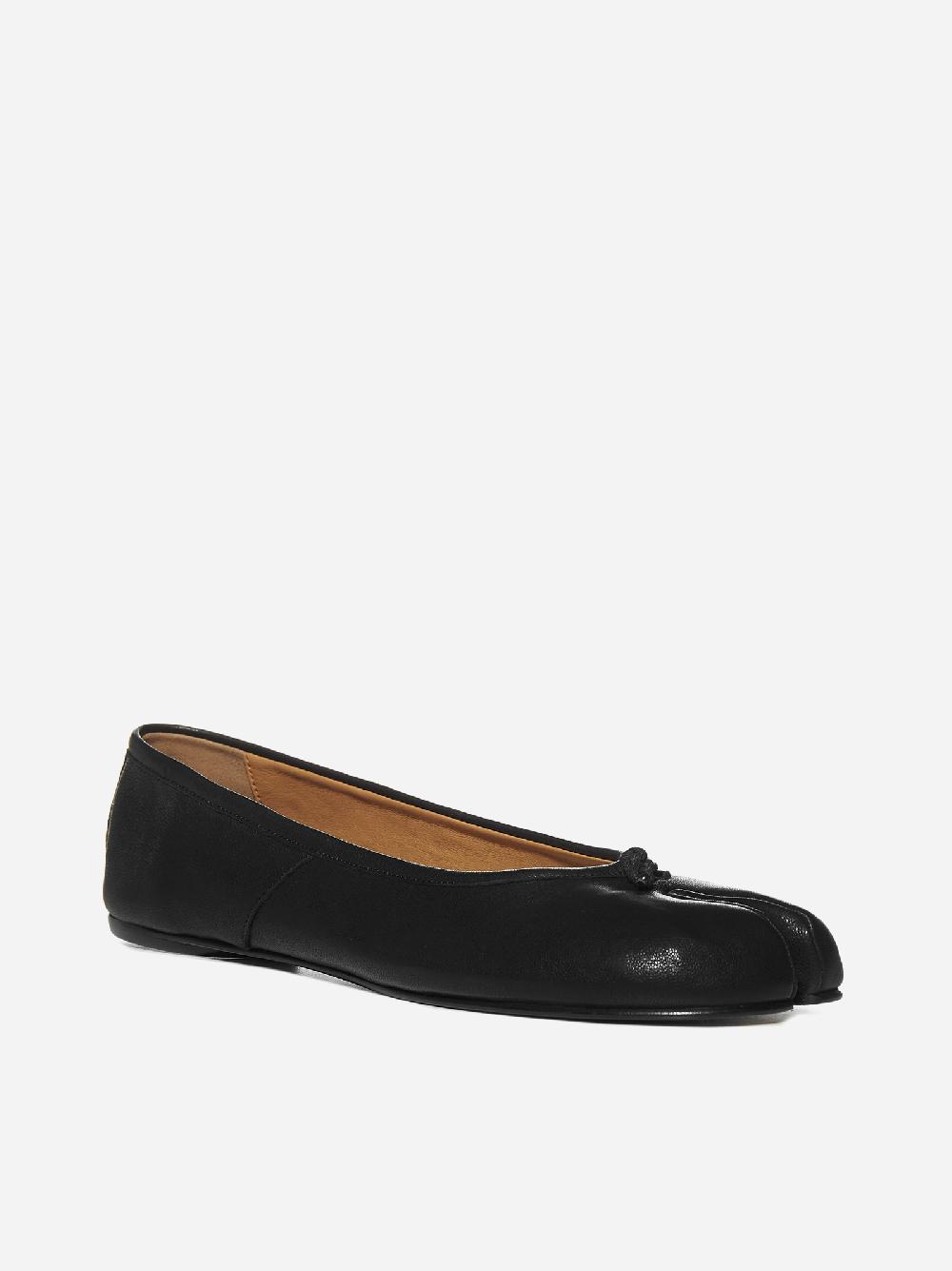 MAISON MARGIELA Ballerine Tabi in pelle Moda